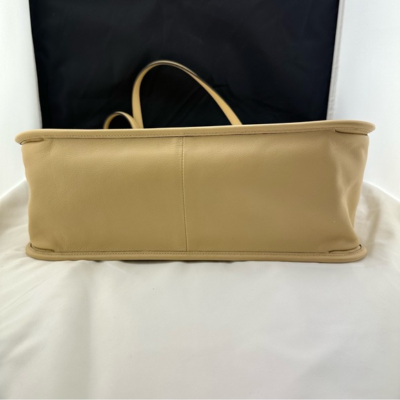 Gucci 1955 Horsebit Shoulder Bag in Beige NEW WITH DUST BAG - Picture 7 of 14